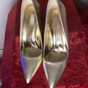 Gold Classic Pumps🔥🔥🔥🔥⛅️🔥🔥🔥🔥🔥🔥🔥🔥🔥🔥🔥🔥🔥🔥🔥🔥🔥🔥🔥🔥🔥🔥